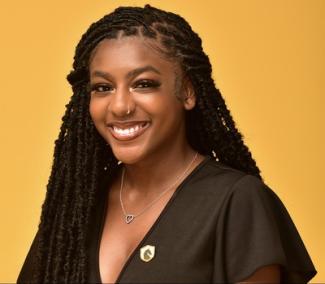 Nye'Dra Holmes